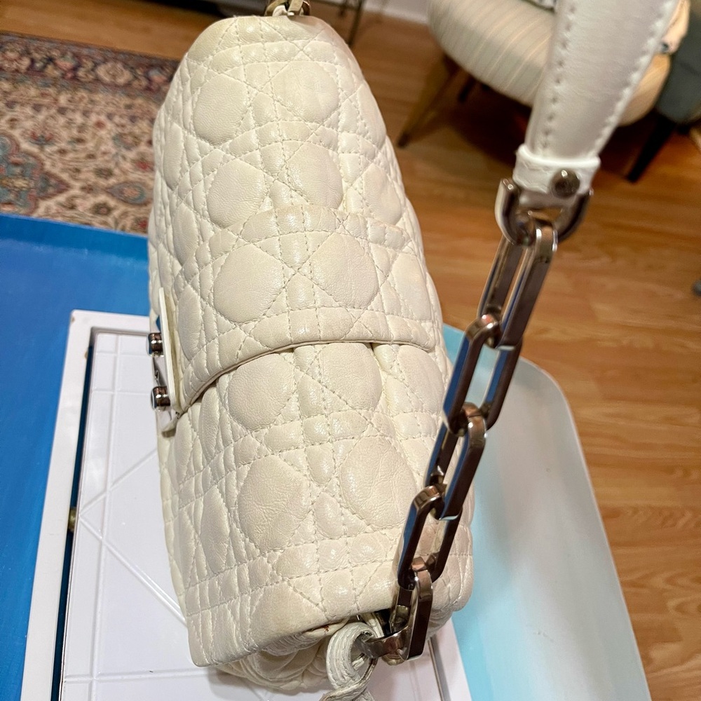 Dior Cream Leather Cannage Miss Dior New Lock Bag - Picture 8 of 16